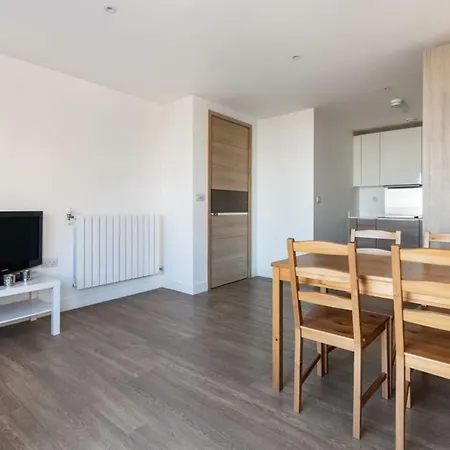 דירה Bright 2bed W Balcony Near The Thames *
