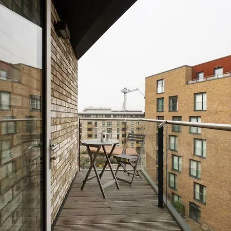 דירה Bright 2bed W Balcony Near The Thames Levisham